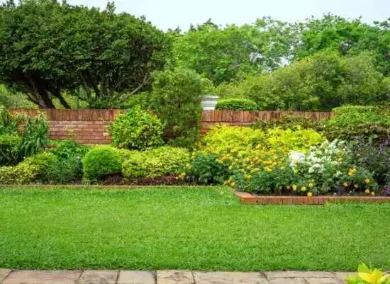 landscaping services Richmond Heights